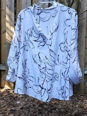 Shein curve Black & White 1X Blouse Long Sleeve